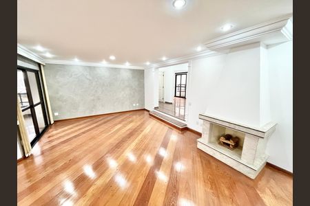 Apartamento à venda com 290m², 5 quartos e 4 vagas Apartamento à venda com 290m², 5 quartos e 4 vagasSala