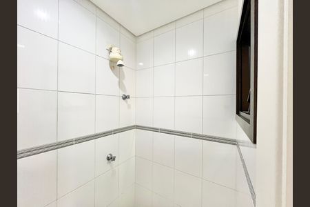 Apartamento à venda com 290m², 5 quartos e 4 vagas Apartamento à venda com 290m², 5 quartos e 4 vagasBanheiro de serviço