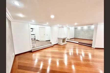 Apartamento à venda com 290m², 5 quartos e 4 vagas Apartamento à venda com 290m², 5 quartos e 4 vagasSala