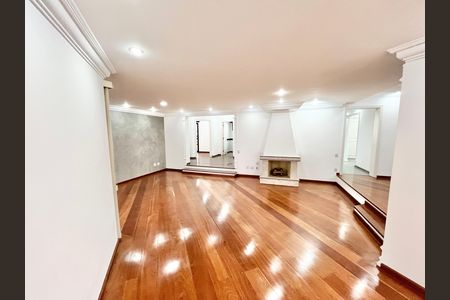 Apartamento à venda com 290m², 5 quartos e 4 vagas Apartamento à venda com 290m², 5 quartos e 4 vagasSala