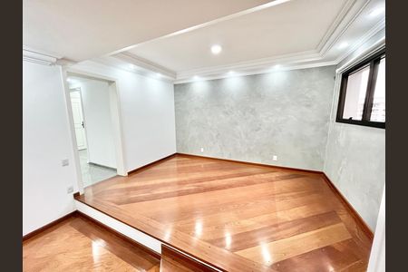 Apartamento à venda com 290m², 5 quartos e 4 vagas Apartamento à venda com 290m², 5 quartos e 4 vagasSala