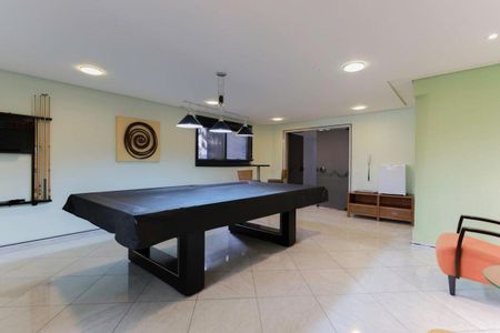 Apartamento à venda com 290m², 5 quartos e 4 vagas Apartamento à venda com 290m², 5 quartos e 4 vagasSala de Jogos