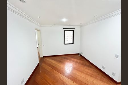 Apartamento à venda com 290m², 5 quartos e 4 vagas Apartamento à venda com 290m², 5 quartos e 4 vagasCopa