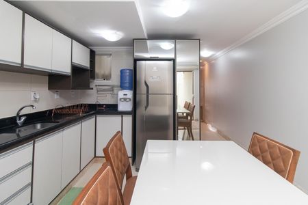 Casa à venda com 110m², 3 quartos e 2 vagasCozinha