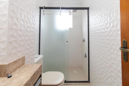 Casa à venda com 110m², 3 quartos e 2 vagasBanheiro