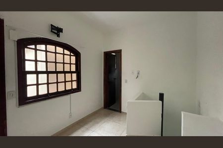 Quarto de kitnet/studio para alugar com 1 quarto, 10m² em Freguesia (ilha do Governador), Rio de Janeiro
