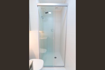 Apartamento para alugar com 65m², 2 quartos e 1 vaga Apartamento para alugar com 65m², 2 quartos e 1 vagaBanheiro social