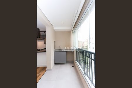 Apartamento à venda com 77m², 2 quartos e 2 vagas Apartamento à venda com 77m², 2 quartos e 2 vagasVaranda