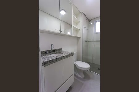Apartamento à venda com 77m², 2 quartos e 2 vagas Apartamento à venda com 77m², 2 quartos e 2 vagasBanheiro da Suíte