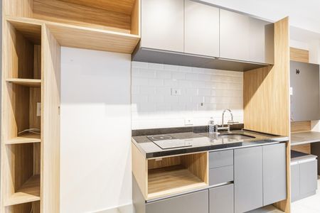 Studio de kitnet/studio para alugar com 1 quarto, 30m² em Indianópolis, São Paulo