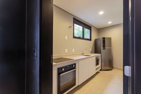 Studio para alugar com 30m², 1 quarto e sem vagaÁrea comum - Salão de festas