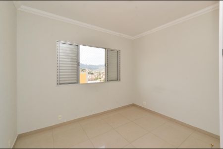 Casa à venda com 219m², 3 quartos e 4 vagas Casa à venda com 219m², 3 quartos e 4 vagasQuarto 2
