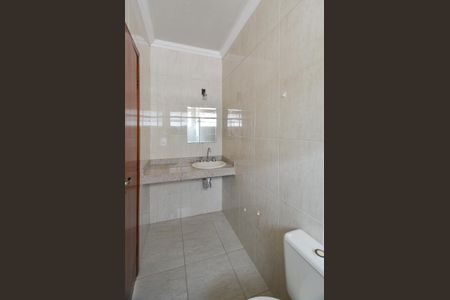 Casa à venda com 219m², 3 quartos e 4 vagas Casa à venda com 219m², 3 quartos e 4 vagasBanheiro Suíte