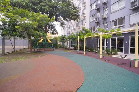 Apartamento à venda com 67m², 2 quartos e 1 vaga Apartamento à venda com 67m², 2 quartos e 1 vagaÁrea comum - Playground