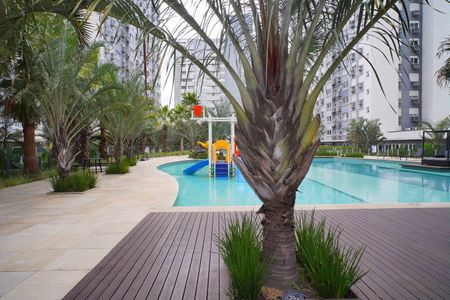 Apartamento à venda com 67m², 2 quartos e 1 vaga Apartamento à venda com 67m², 2 quartos e 1 vagaÁrea comum - Piscina