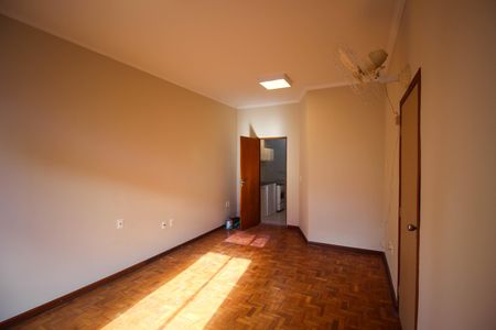 Studio para alugar com 32m², 1 quarto e sem vaga Studio para alugar com 32m², 1 quarto e sem vagaStudio