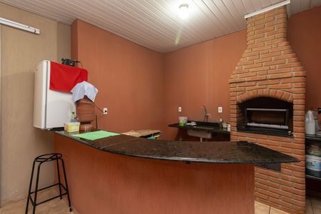Apartamento à venda com 250m², 5 quartos e 3 vagas Apartamento à venda com 250m², 5 quartos e 3 vagasCobertura