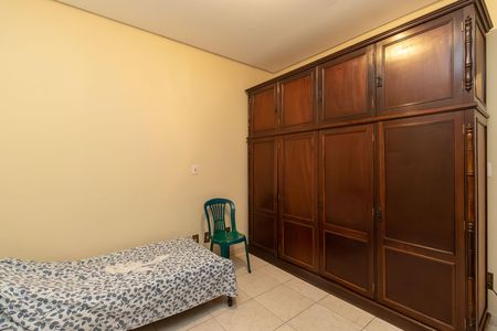 Apartamento à venda com 250m², 5 quartos e 3 vagas Apartamento à venda com 250m², 5 quartos e 3 vagasQuarto 4