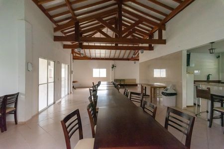 Apartamento para alugar com 98m², 2 quartos e 2 vagas Apartamento para alugar com 98m², 2 quartos e 2 vagasÁrea comum - Salão de festas