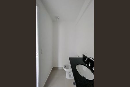 Apartamento à venda com 71m², 2 quartos e 1 vaga Apartamento à venda com 71m², 2 quartos e 1 vagaBanheiro