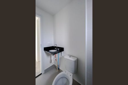 Apartamento à venda com 71m², 2 quartos e 1 vaga Apartamento à venda com 71m², 2 quartos e 1 vagaBanheiro da Suíte