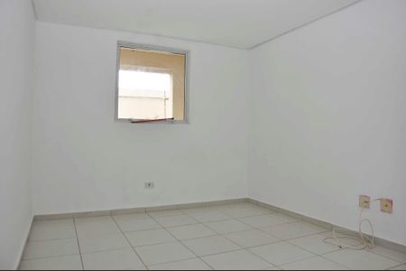 Apartamento para alugar com 63m², 2 quartos e 1 vaga Apartamento para alugar com 63m², 2 quartos e 1 vagaDetalhe - Quarto 01
