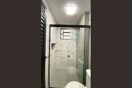 Apartamento à venda com 45m², 2 quartos e 1 vaga Apartamento à venda com 45m², 2 quartos e 1 vagaBanheiro