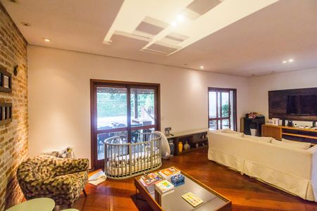 Casa à venda com 353m², 3 quartos e 2 vagas Casa à venda com 353m², 3 quartos e 2 vagasSala