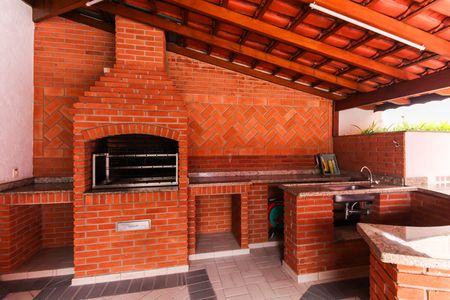 Apartamento para alugar com 140m², 2 quartos e 3 vagas Apartamento para alugar com 140m², 2 quartos e 3 vagasÁrea comum - Churrasqueira