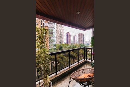 Varanda de apartamento para alugar com 2 quartos, 148m² em Jardim Analia Franco, São Paulo