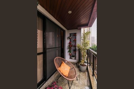 Varanda de apartamento para alugar com 2 quartos, 148m² em Jardim Analia Franco, São Paulo