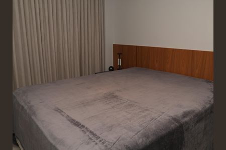 Suíte de apartamento para alugar com 1 quarto, 49m² em Setor Bueno, Goiânia