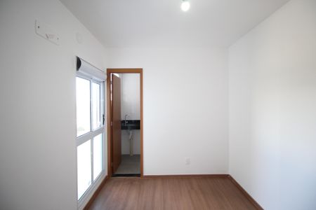 Apartamento para alugar com 60m², 2 quartos e 2 vagasSuíte 1