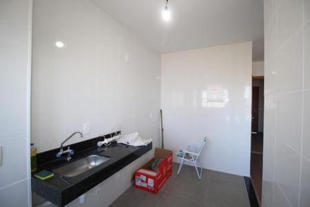 Apartamento para alugar com 60m², 2 quartos e 2 vagasCozinha