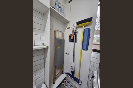 Studio à venda com 33m², 1 quarto e 2 vagas Studio à venda com 33m², 1 quarto e 2 vagasÁrea de Serviço