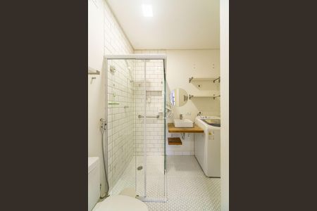 Studio à venda com 33m², 1 quarto e 2 vagas Studio à venda com 33m², 1 quarto e 2 vagasBanheiro