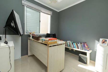 Casa de condomínio à venda com 90m², 3 quartos e 2 vagasQUARTO 3 - ESCRITÓRIO