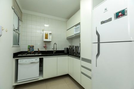 Casa de condomínio à venda com 90m², 3 quartos e 2 vagasCOZINHA