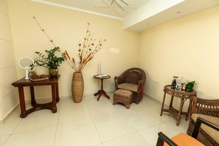 Casa de condomínio à venda com 90m², 3 quartos e 2 vagasSALA DE LEITURA