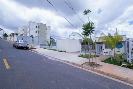 Apartamento à venda com 40m², 2 quartos e 1 vaga Apartamento à venda com 40m², 2 quartos e 1 vagaFachada