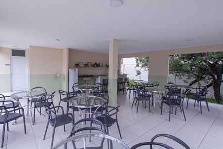 Apartamento à venda com 40m², 2 quartos e 1 vaga Apartamento à venda com 40m², 2 quartos e 1 vagaÁrea comum - Salão de festas