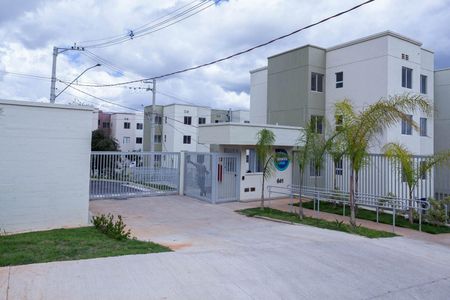 Apartamento à venda com 40m², 2 quartos e 1 vaga Apartamento à venda com 40m², 2 quartos e 1 vagaFachada