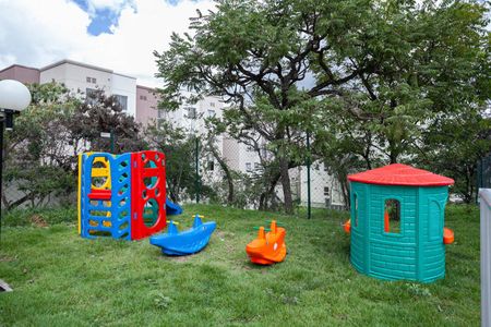 Apartamento à venda com 40m², 2 quartos e 1 vaga Apartamento à venda com 40m², 2 quartos e 1 vagaÁrea comum - Playground