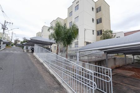 Apartamento à venda com 40m², 2 quartos e 1 vaga Apartamento à venda com 40m², 2 quartos e 1 vagaEntrada