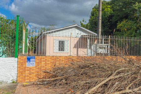 Casa à venda com 51m², 2 quartos e sem vaga Casa à venda com 51m², 2 quartos e sem vagaFachada/placa