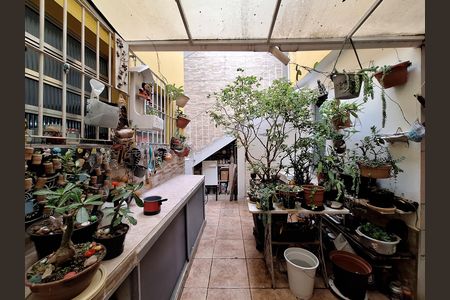 Quintal de casa à venda com 2 quartos, 196m² em Vila Guaca, São Paulo