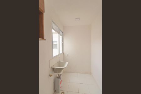 Apartamento à venda com 2 quartos, 42m² em Olaria, Canoas