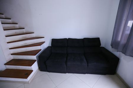 Casa de condomínio para alugar com 53m², 2 quartos e 1 vaga Casa de condomínio para alugar com 53m², 2 quartos e 1 vagaSala