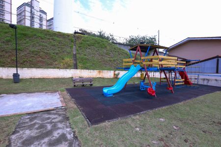 Casa de condomínio para alugar com 53m², 2 quartos e 1 vaga Casa de condomínio para alugar com 53m², 2 quartos e 1 vagaÁrea comum - Playground
