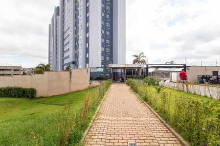 Apartamento à venda com 44m², 2 quartos e 1 vaga Apartamento à venda com 44m², 2 quartos e 1 vagaFachada
